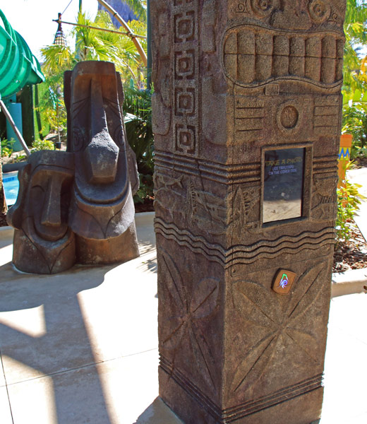 TapuTapu-activated photo booth at Volcano Bay