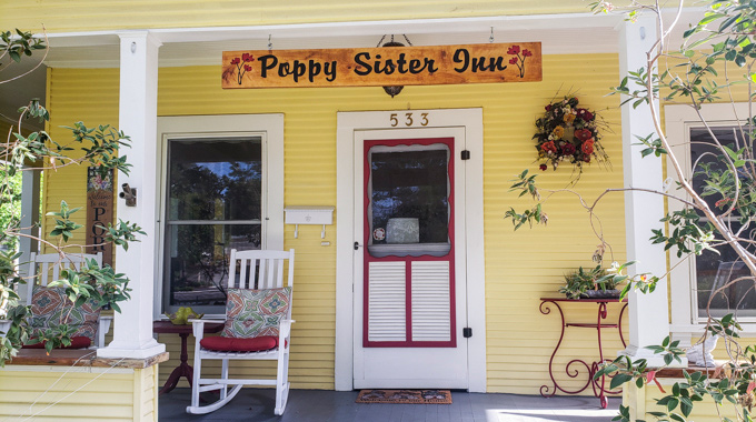 Poppy Sister Inn porch.