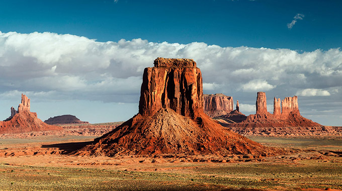 Monument Valley. | Photo by Mauritius Images GmbH / Alamy Stock Photo