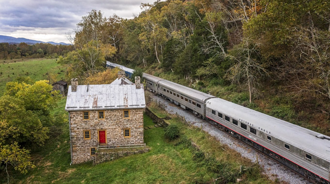 Potomac Eagle Scenic Railroad train.